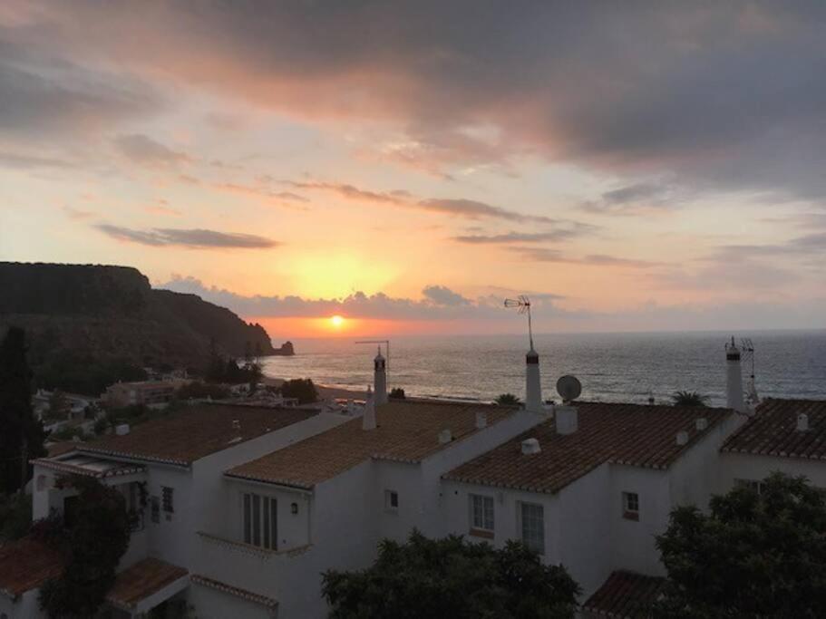 New Beach Flat With Top View - 3 Min To Sea In Luz ภายนอก รูปภาพ