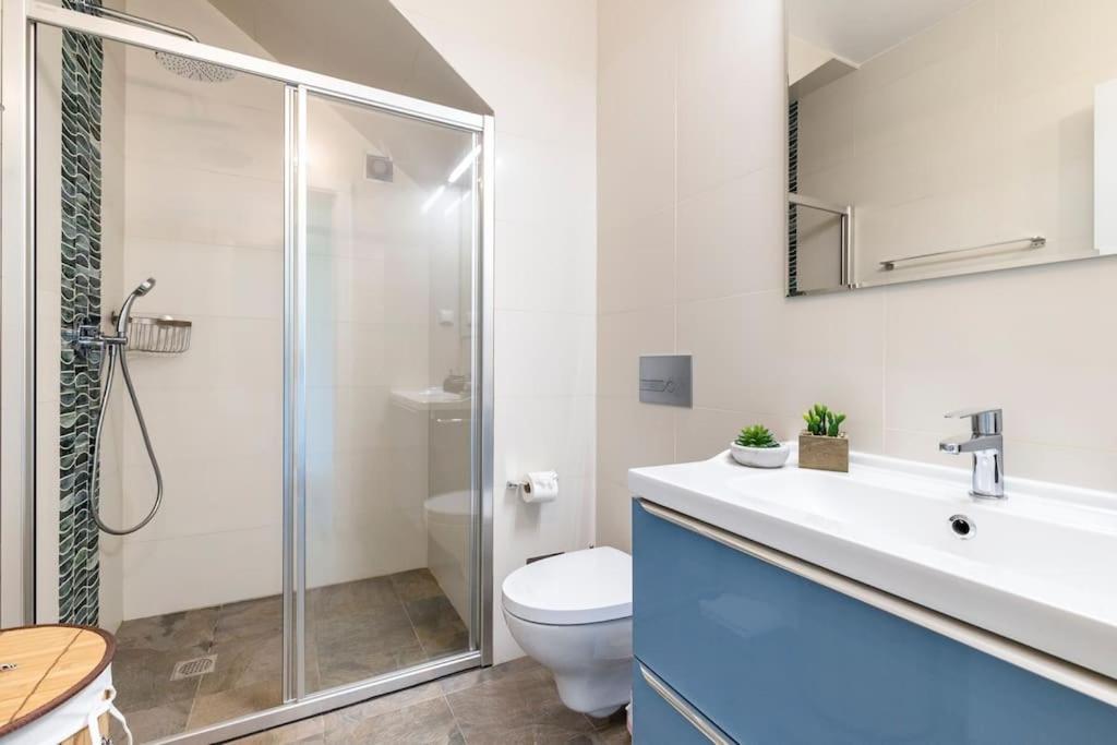 New Beach Flat With Top View - 3 Min To Sea In Luz ภายนอก รูปภาพ